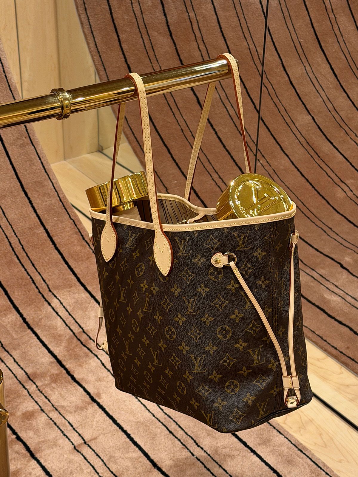 Louis Vuitton Hotel Pop-Up Space