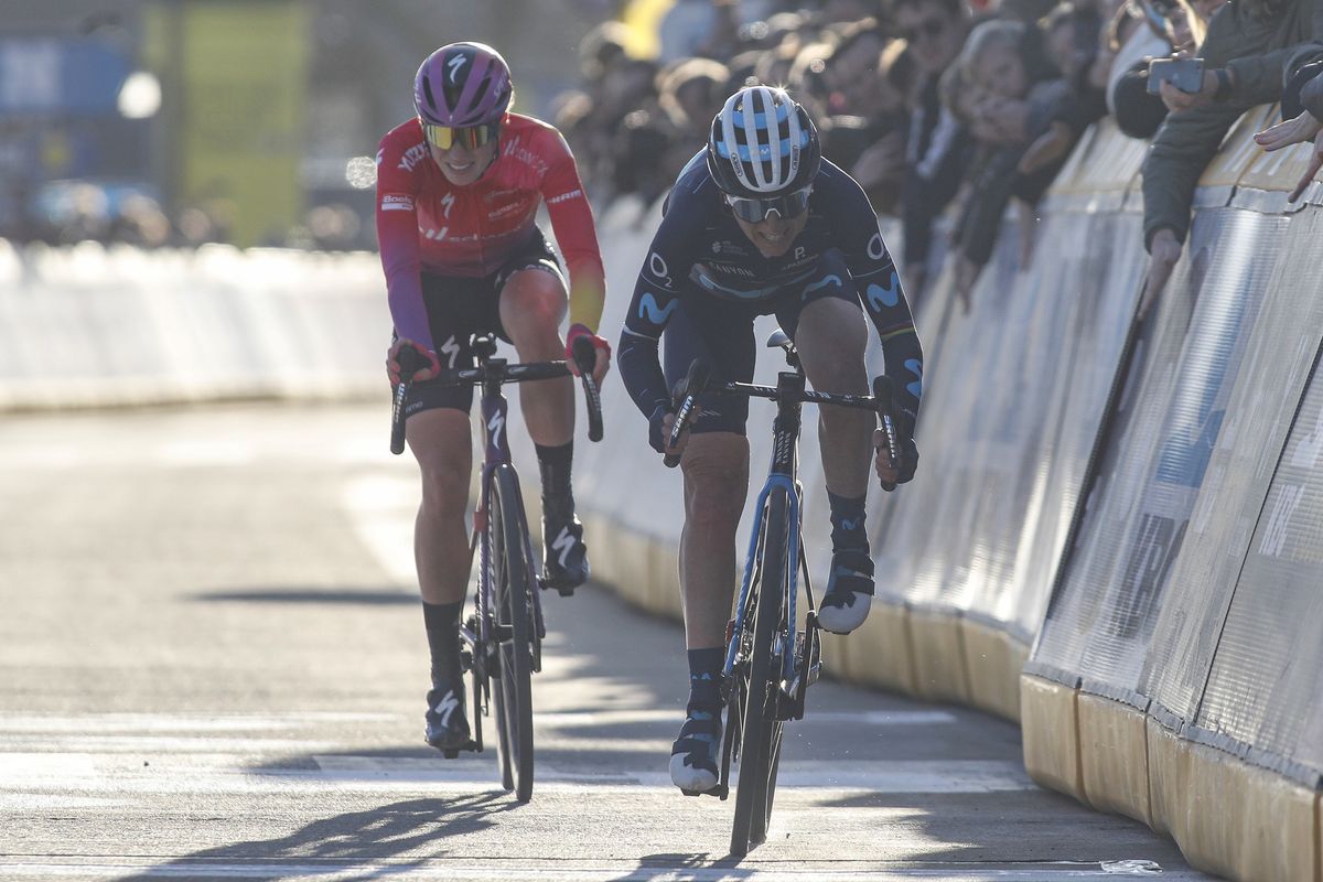 Omloop Het Nieuwsblad Women 2022 - 14th Edition - Gent - Ninove 129,1 km - 26/02/2022 - Demi Vollering (NED - Team SD Worx) - Annemiek Van Vleuten (NED - Movistar Team) - photo Gomez/SprintCyclingAgency&Acirc;&copy;2022