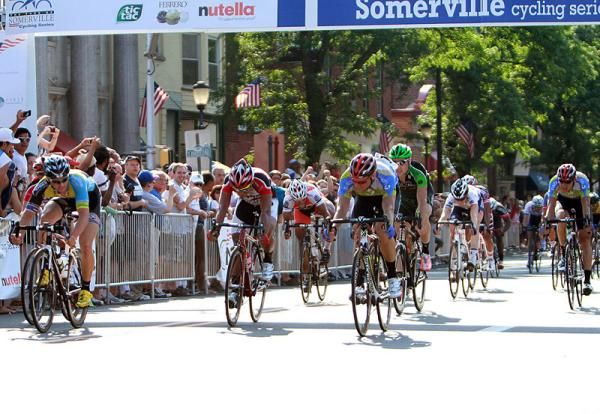 The shadows show just how close this finish was, and like the women&rsquo;s race they had to go to the photo finish to declare Luke Keough (Team Mountain Khakis/SmartStop) the winner