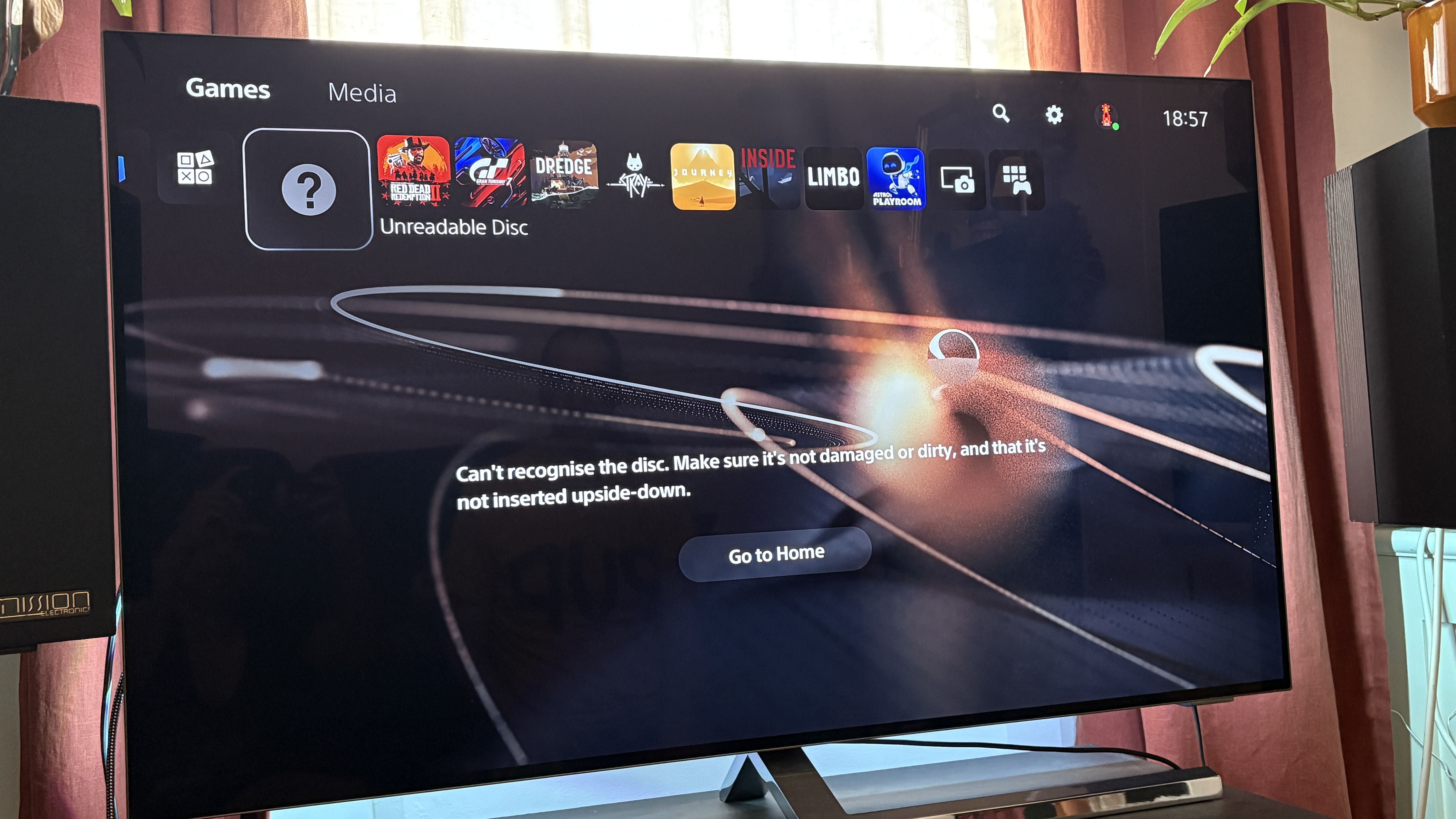 PS5 screen displayed on Philips TV