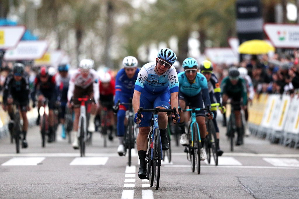 CAMBRILS SPAIN MARCH 26 Kaden Groves of Australia and Team BikeExchange Jayco crosses the finish line during the 101st Volta Ciclista a Catalunya 2022 Stage 6 a 1685km stage from Costa Daurada SalouCambrils to Costa Daurada SalouCambrils VoltaCatalunya101 WorldTour on March 26 2022 in Cambrils Spain Photo by Gonzalo Arroyo MorenoGetty Images