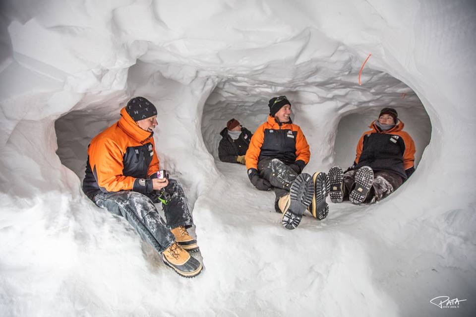 Explorers Will Dive Beneath Antarctic Ice Shelf Looking for Life | Live ...