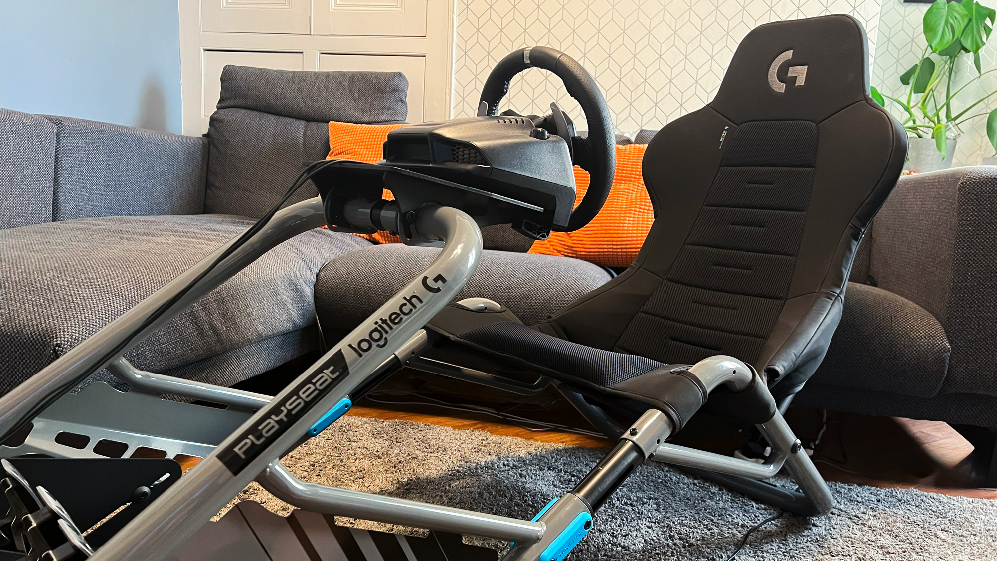 Modular Gaming Cockpit Chairs : Playseat Trophy Logitech G Edition
