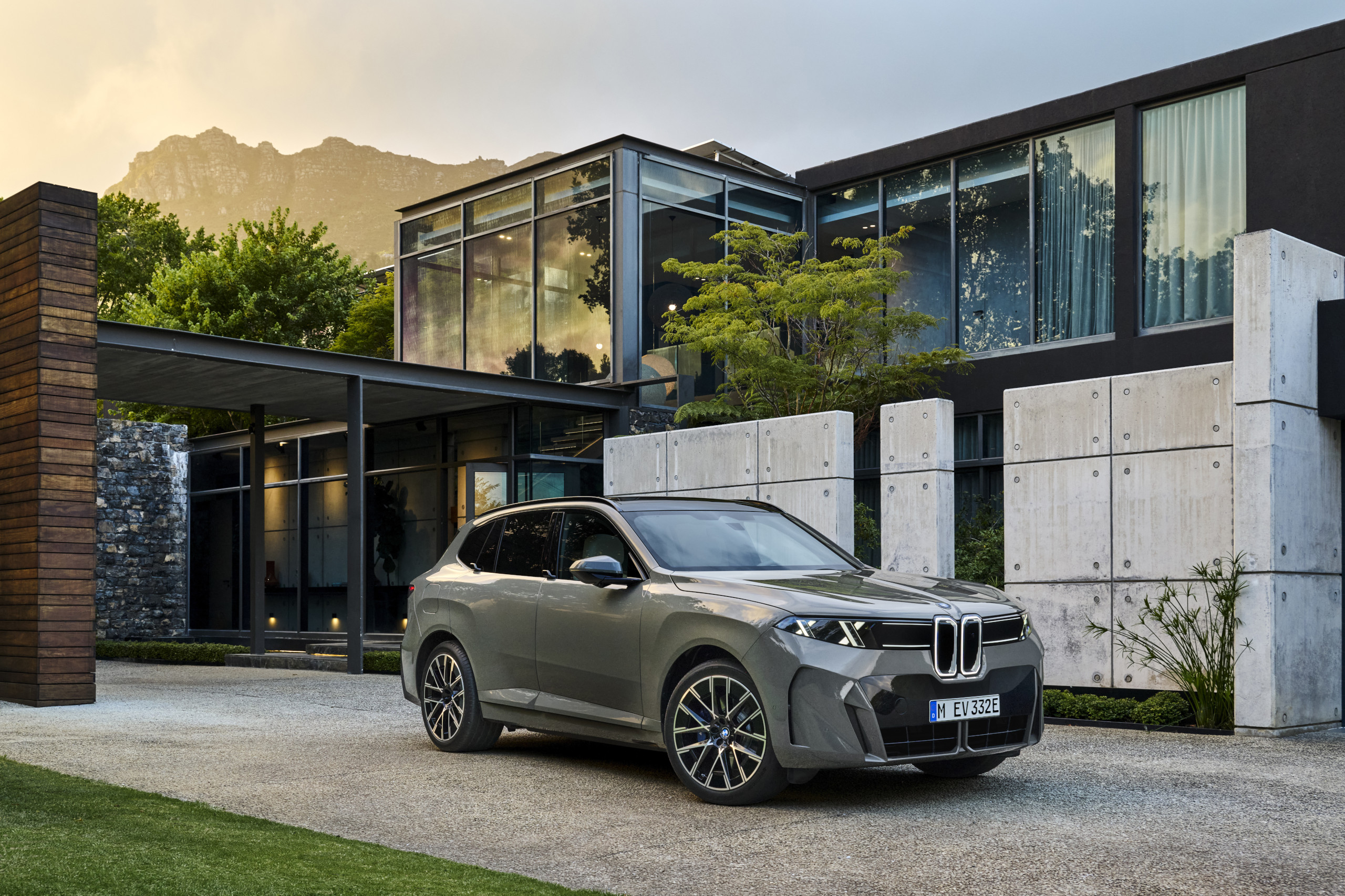 The new 2027 BMW X5