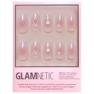 Glamnetic Press-On Nail Kit in Lover’s Knot