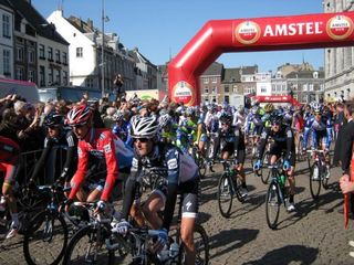 Andy and Frank Schleck roll out together