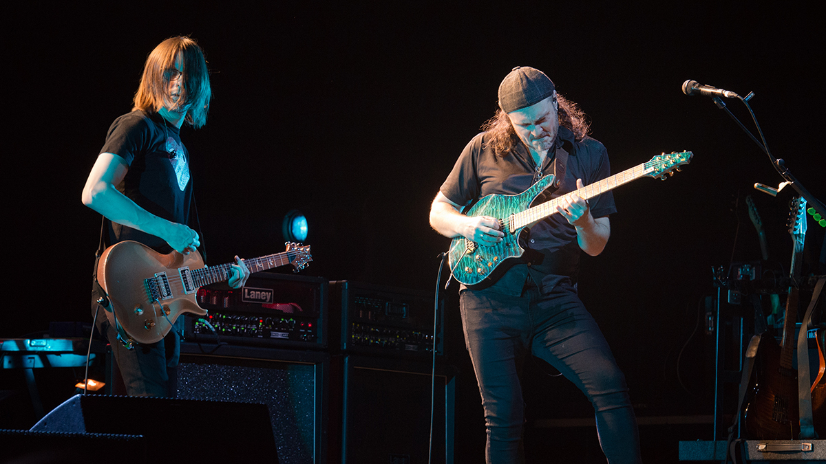 Steven Wilson and Alex Hutchings perform at L&#039;Olympia on March 12, 2018 in Paris, France