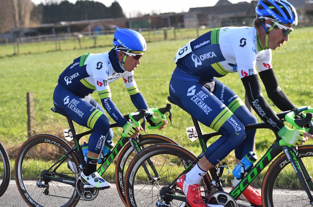 Caleb Ewan tucked in behind Mitch Docker (Orica-GreenEdge)