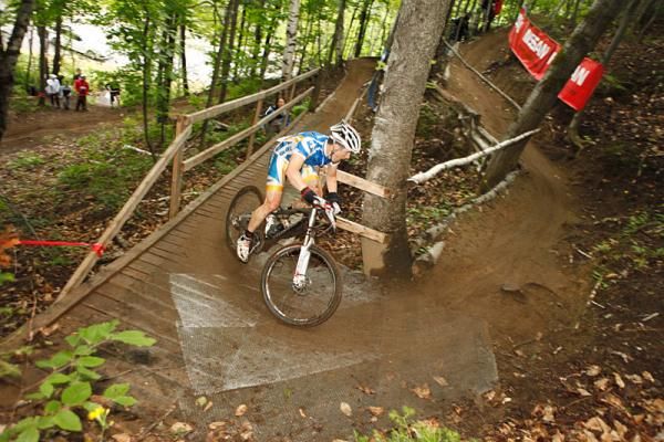 "La perdrix" meaning the partridge. This part of the cross country course already existed in the 1998 Worlds. Some changes were made since then, including a steeper climb and descent.