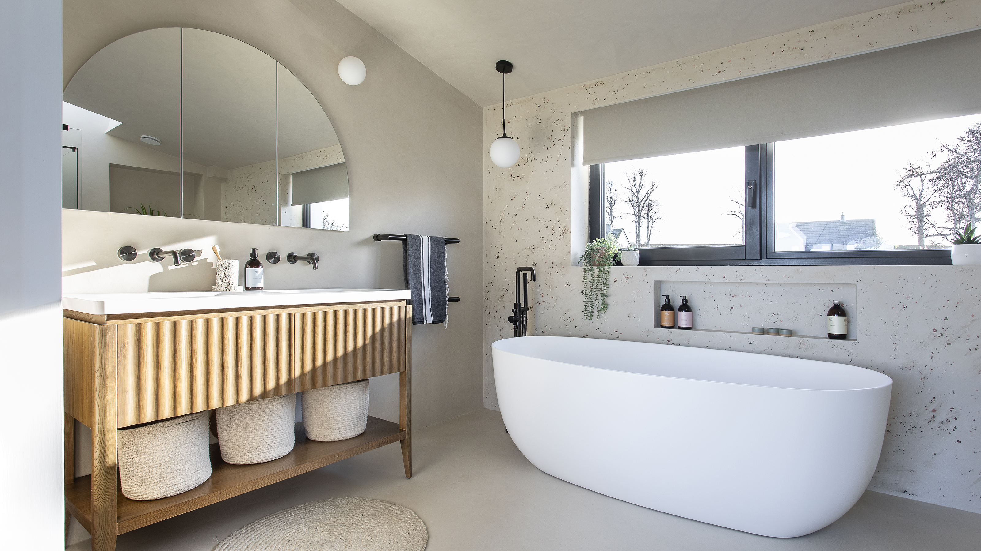 Bathroom with fluted wooden vanity