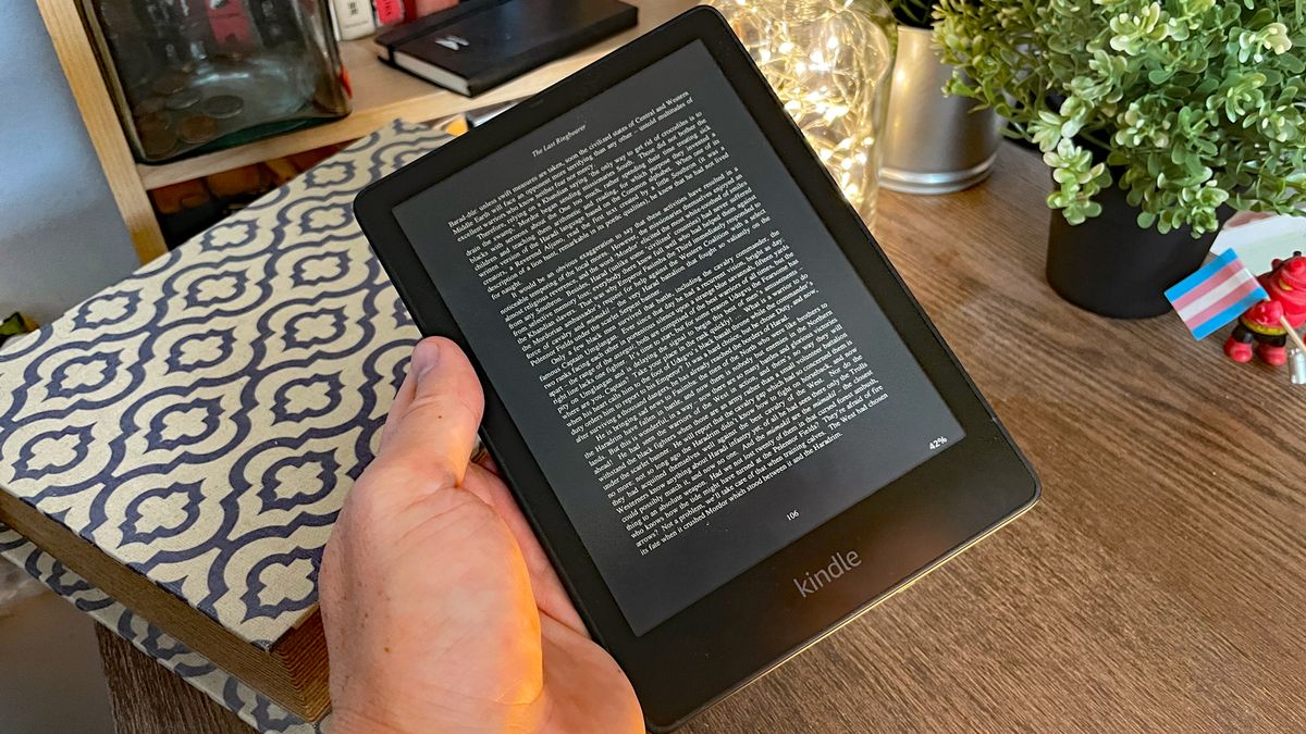 Amazon Kindle Paperwhite Signature Edition (2021) Review | TechRadar