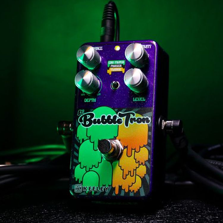 Keeley Electronics Larry LaLonde BubbleTron effects pedal