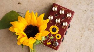 Flower Pedals Sunflower Deluxe