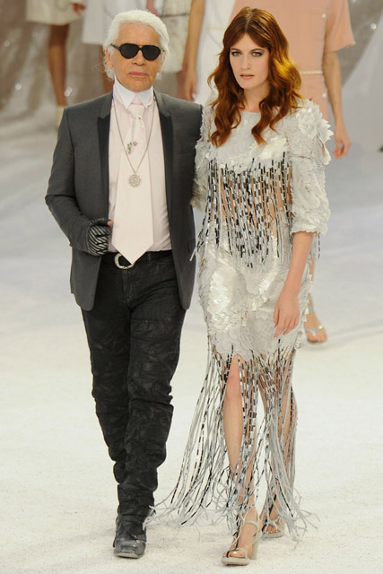 Florence Welch shimmers at sea-themed Chanel show | Marie Claire UK