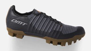 Best indoor cycling shoes - DMT GK1