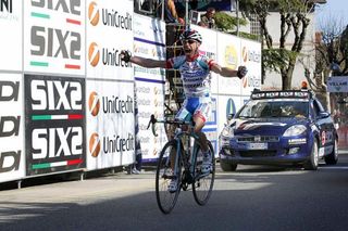 Stage 3 - Victorious Sella comes back in style