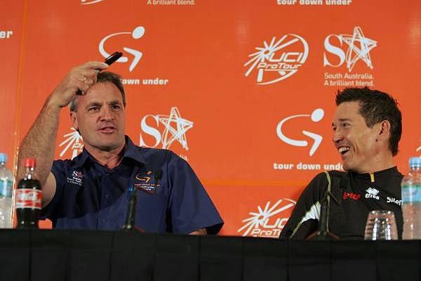Tour Down Under race director Mike Turtur shares a laugh with Robbie McEwen