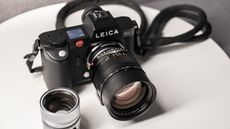 Leica SL2