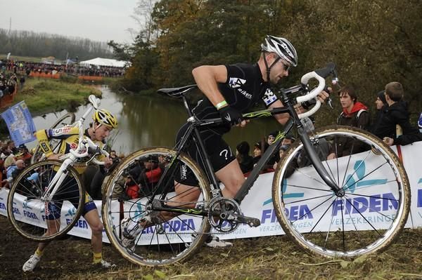 Dutchman Wilant Van Gils (Pro Cycling Team ZZPR.nl-Destil-Merida) finished in 21st.