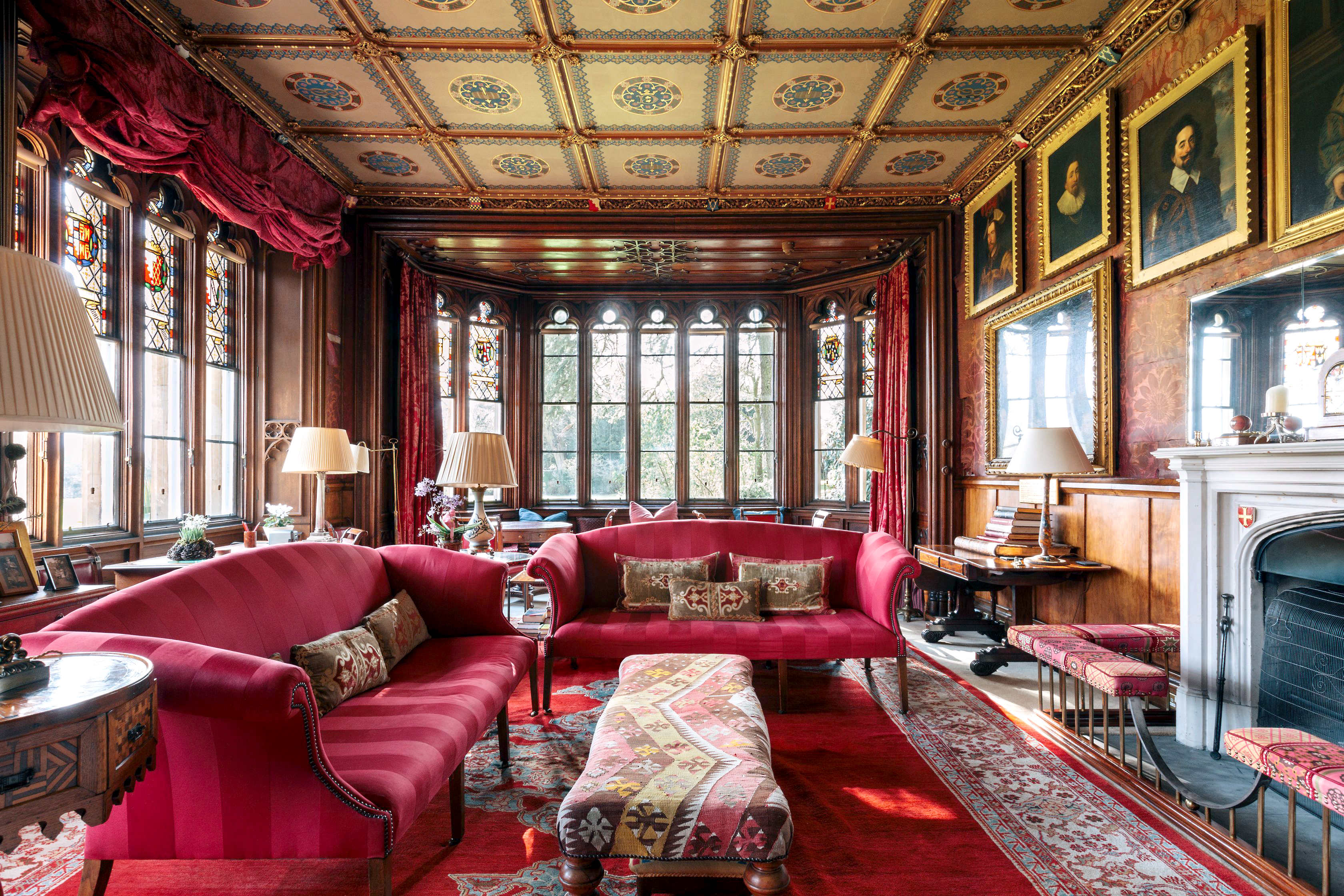 Aristocratic rentals