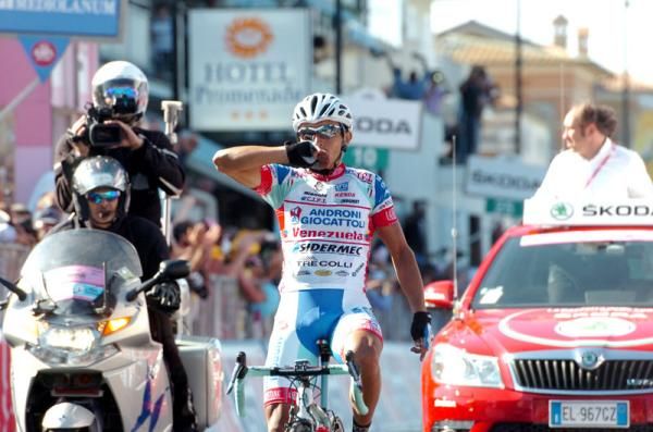Miguel Rubiano (Androni Giocattoli) attacked the break inside the final 30km