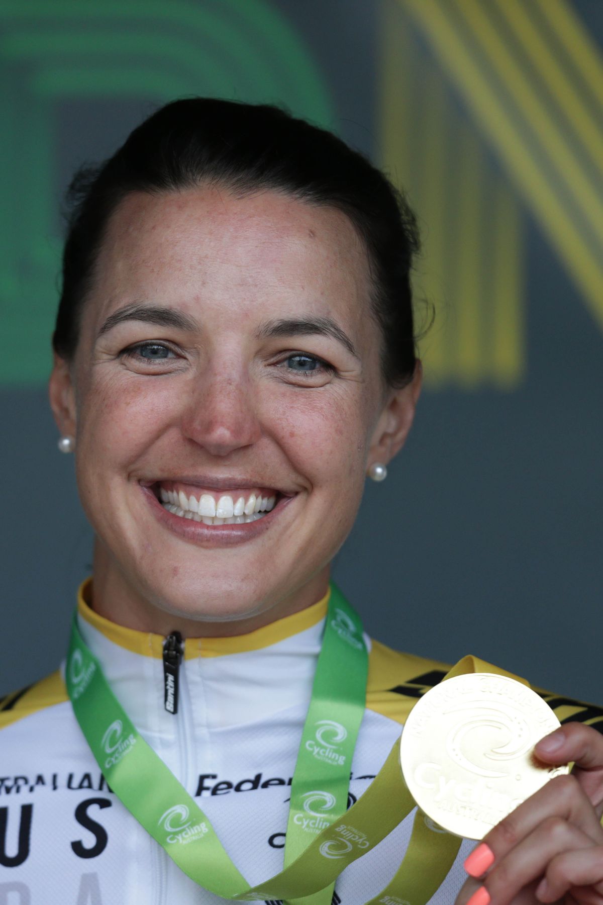 New Australian criterium champion Rebecca Wiasak