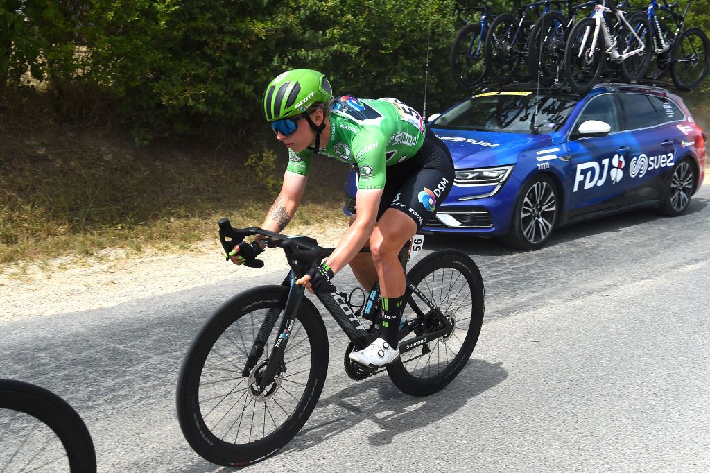 SAINTDIDESVOSGES FRANCE JULY 28 Lorena Wiebes of Netherlands and Team DSM Women Green Points Jersey competes during the 1st Tour de France Femmes 2022 Stage 5 a 1756km stage from BarleDuc to SaintDidesVosges TDFF UCIWWT on July 28 2022 in SaintDidesVosges France Photo by Dario BelingheriGetty Images
