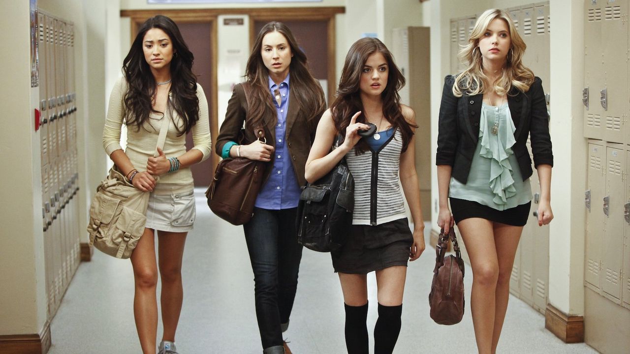 PRETTY LITTLE LIARS - &quot;The Jenna Thing&quot; - With the return of Jenna Cavanaugh to Rosewood, the girls must face an unpleasant past as questions arise about Alison&#039;s death, in an all-new episode of Walt Disney Television via Getty Images Family&#039;s original series, &quot;Pretty Little Liars,&quot; premiering Tuesday, June 15th (8:00 - 9:00 PM ET/PT). (Photo by Jamie Trueblood/Walt Disney Television via Getty Images Family via Getty Images) SHAY MITCHELL, TROIAN BELLISARIO, LUCY HALE, ASHLEY BENSON