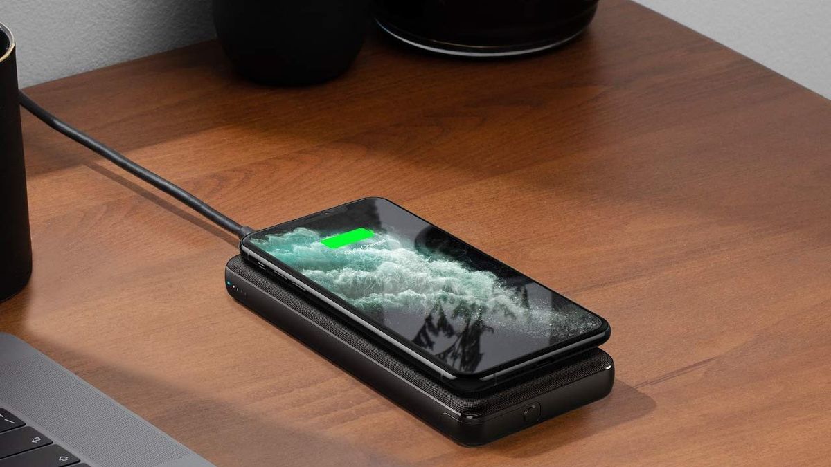 Best battery packs for students keep your laptop and phone charged all