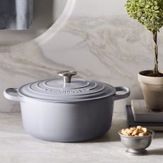 Le creuset chateau