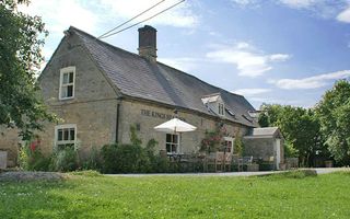 The Kings Head Inn at Bledington