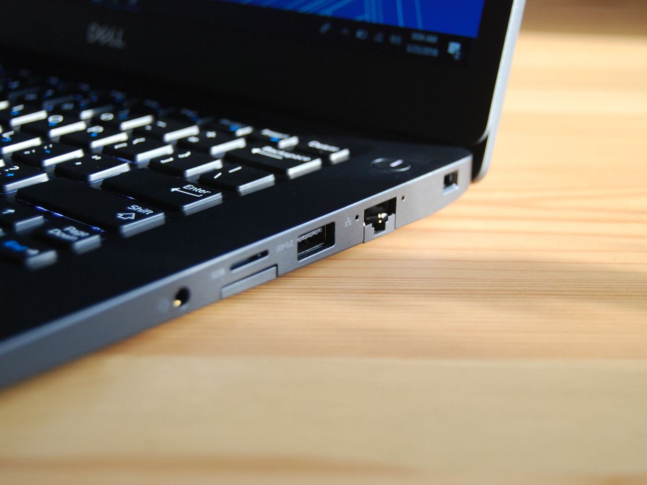 Dell Latitude 7490