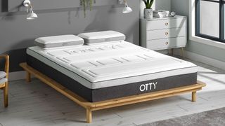 OTTY Pure Hybrid mattress