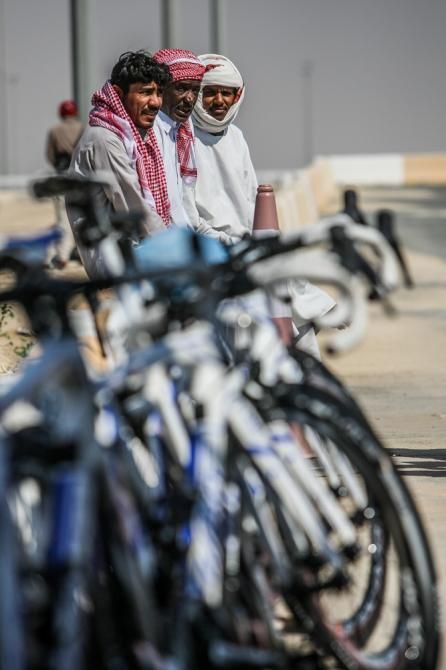 Locals wait for the start of stage 2 in Qatar.