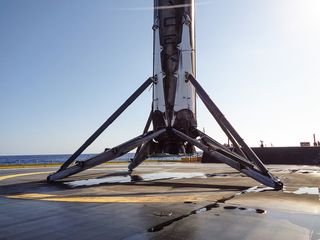 Falcon 9's Landing Legs