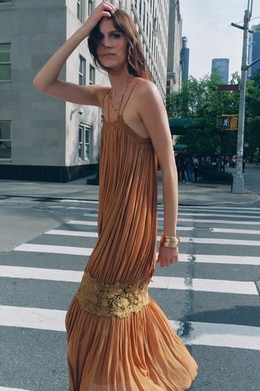 Zw Collection Wrinkled Embroidered Dress
