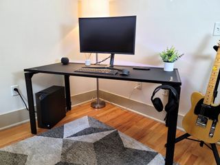 Secretlab's first PC desk is the ultimate cable management solution – using  magnets! - Yanko Design