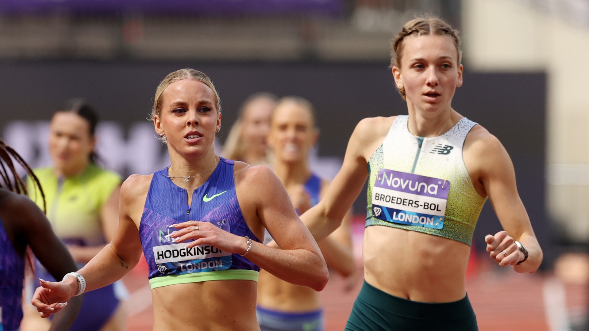 Keely Hodgkinson and Femke Bol racing in the 800m