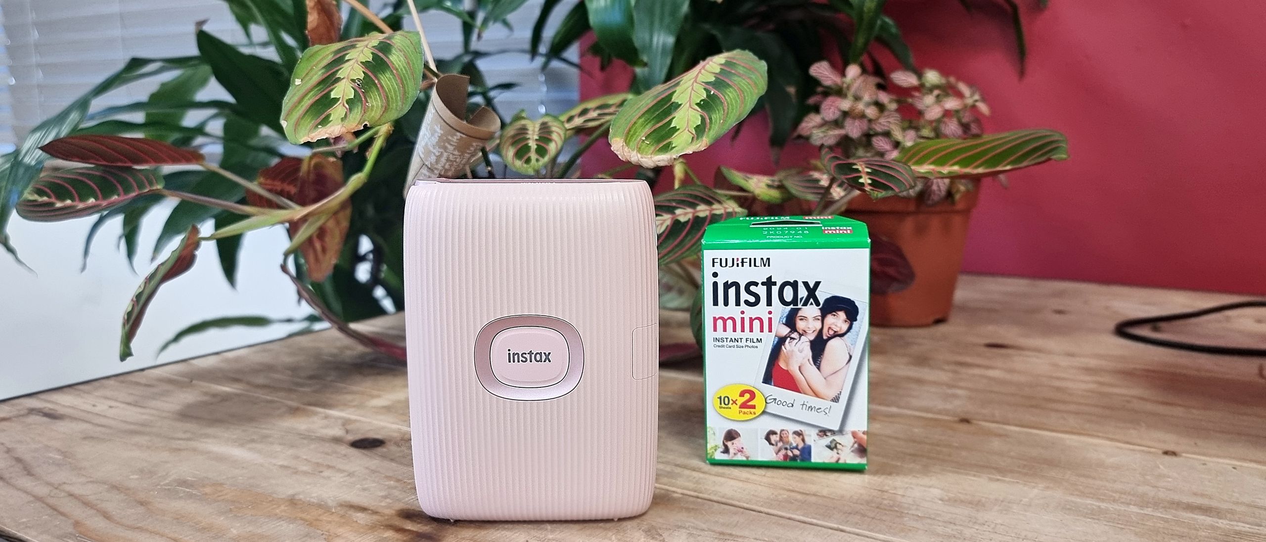 その他 instax mini Link2 Amazon.com : Fujifilm 16767246 Instax Mini Link 2 Smartphone