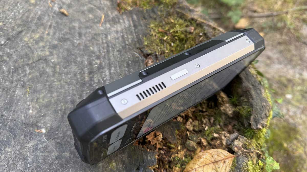 tank 2 phone review