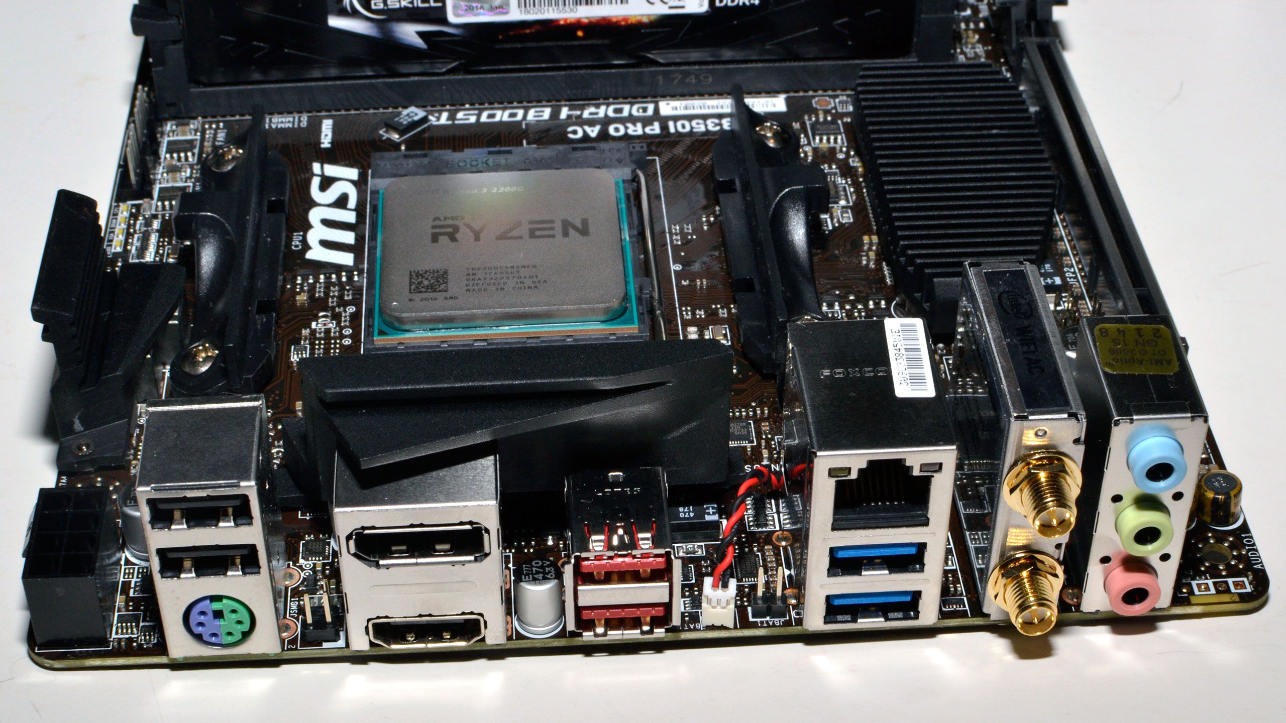 Ryzen 3 2200G is great for extreme budget gaming and HTPC