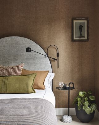 textured bedroom wallpaper