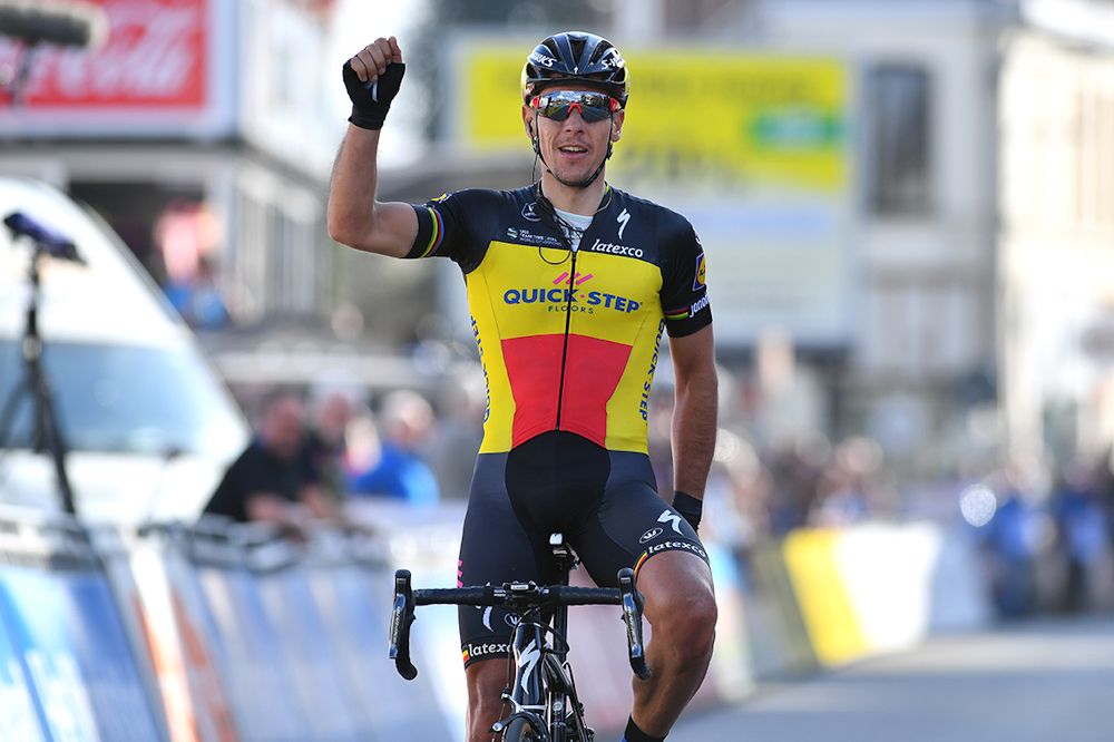 Philippe Gilbert wins stage 1 at Three Days of De Panne
