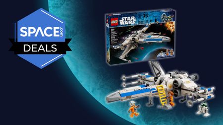 A white and blue spaceship is displayed on a blue planet background with a dark blue product box and orange minifigures and a robot surrounding it.