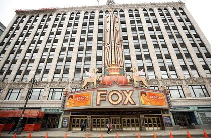 Which candidates will get to debate in the Fox Theater in Detroit?