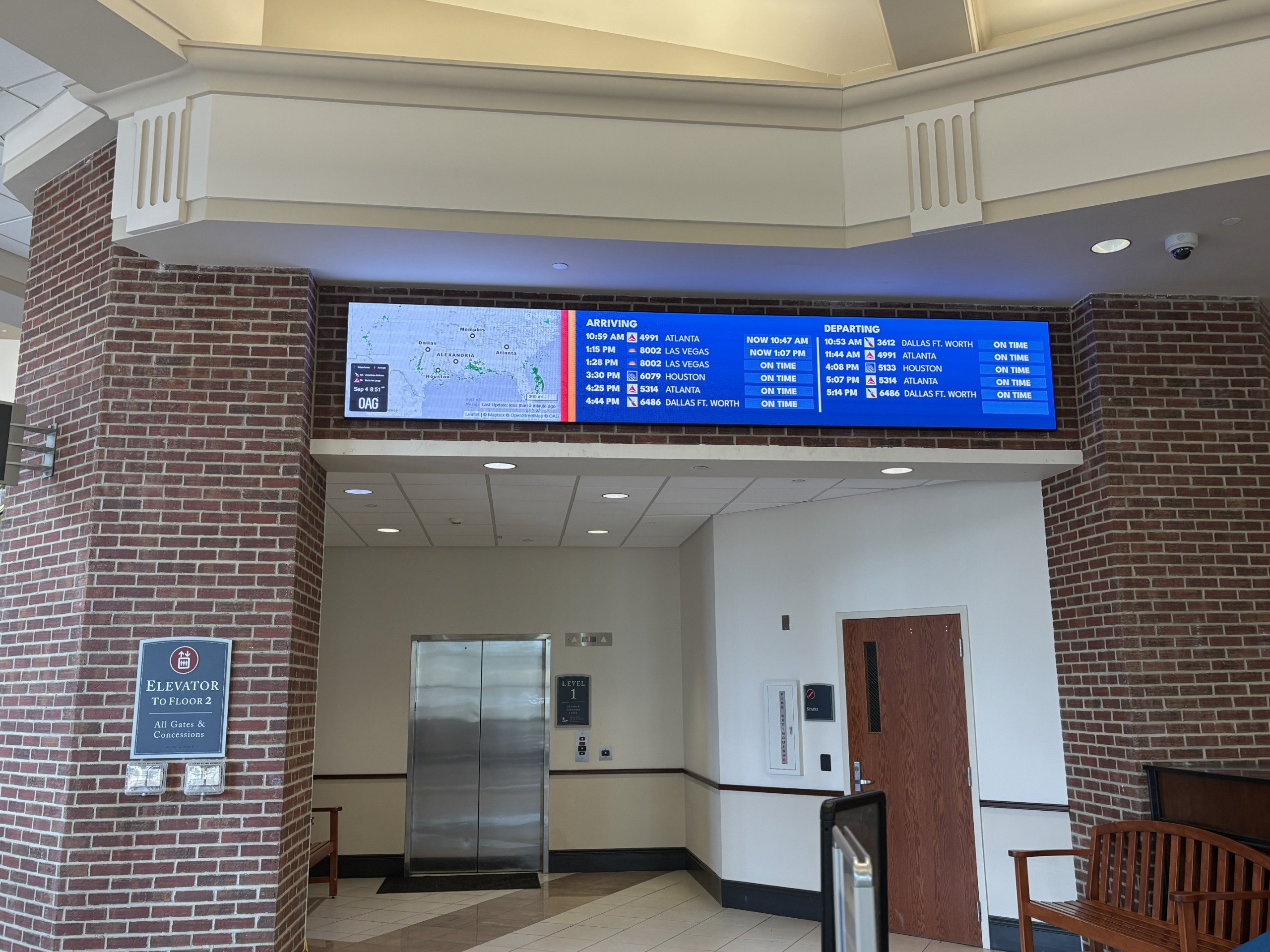 The new Nanolumens displays at AEX.