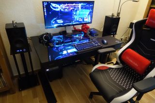 Building The Lian Li DK-04X Gaming Desk