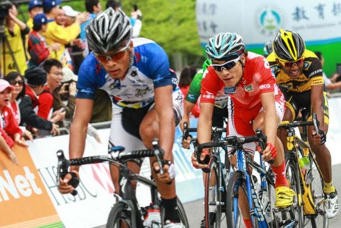 Hong Kong's Choi Ki Ho can't take the best Asian rider position away from Saufi Mat Senan of Terengganu in the second intermediate sprint