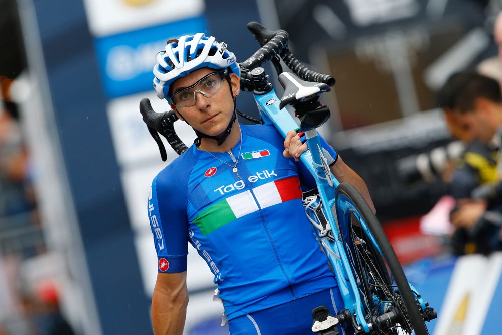 Giorgia Bronzini (Italy) had a mechanical in the closing stages