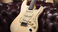 Fender Stratocaster